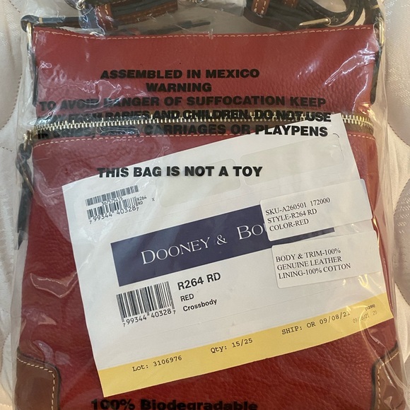 Dooney & Bourke Crossbody - Picture 5 of 6